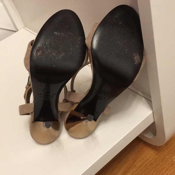 Lanvin Beige T-Bar Sandals - Picture 5 of 10